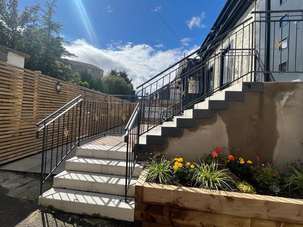 Crow'S Nest, Waverley Apartments Gourock Exterior photo